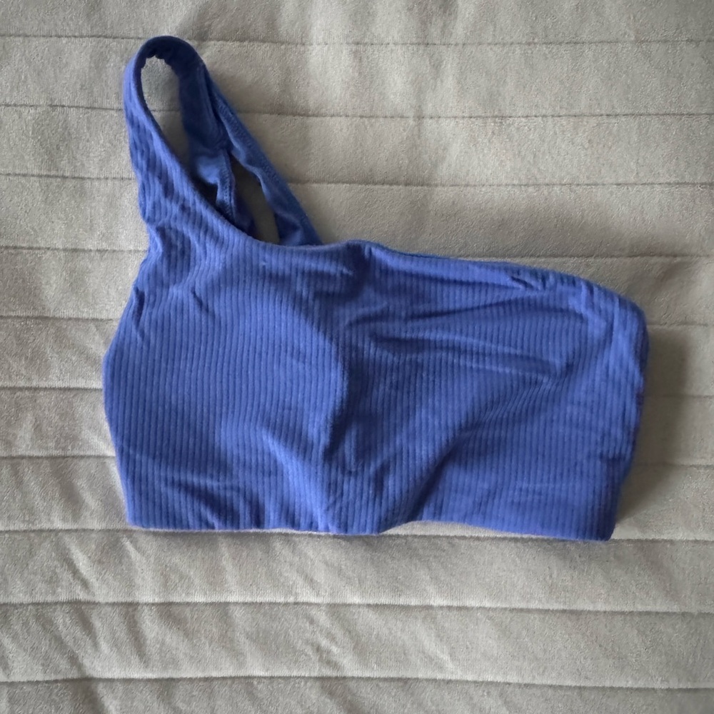 lululemon athletica One-Shoulder Ribbed Sports Bra - Periwinkle